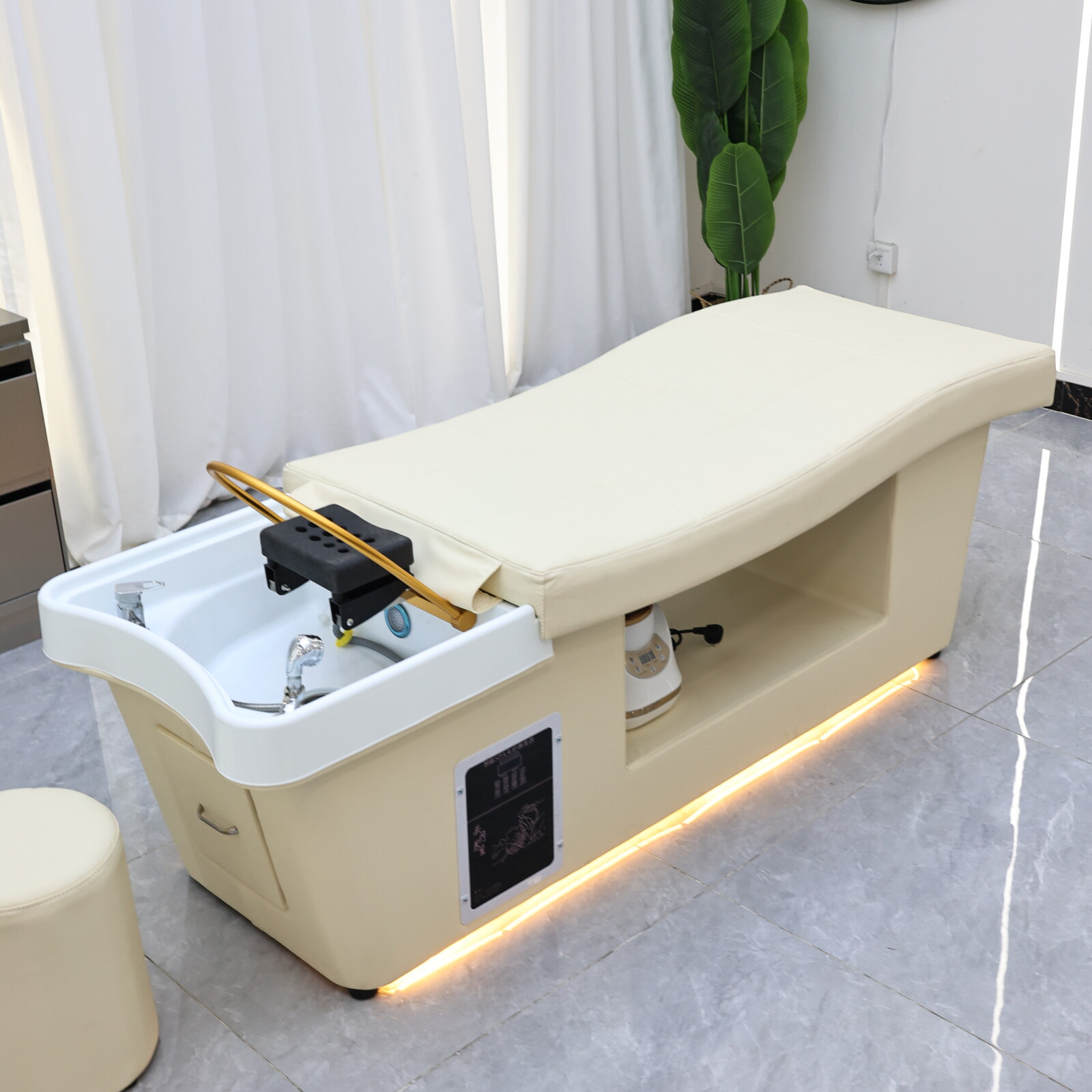 Meja Pijat XinSheng dengan SPA - Wellness Spa And Massage ulasan dan harga